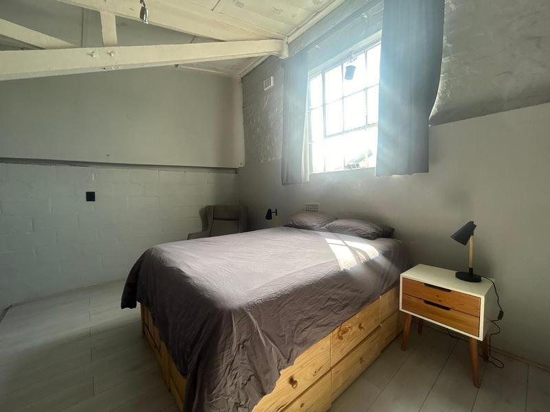 1 Bedroom Property for Sale in Observatory Western Cape